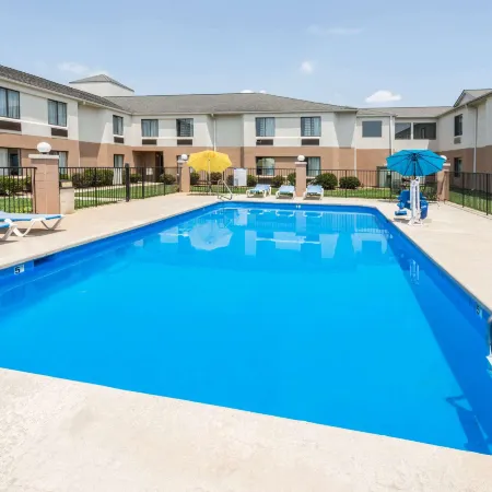 Days Inn by Wyndham Yadkinville