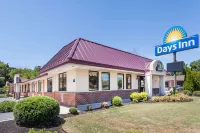 Days Inn by Wyndham Dover Downtown Отели в г. Кент
