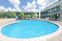 Days Inn by Wyndham McComb MS - Uima-altaat