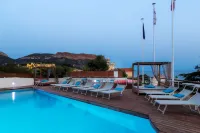 Best Western Plus la Rade - Pools