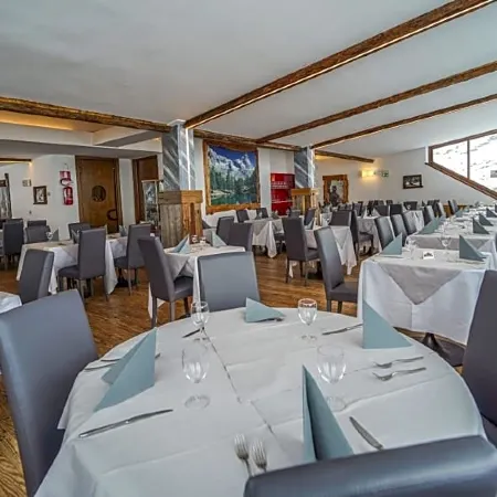 Hotel lo Stambecco