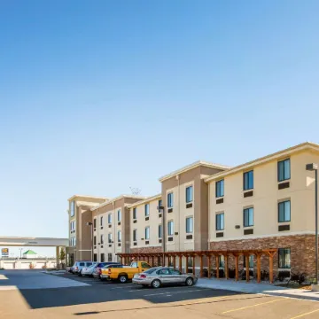 Comfort Inn & Suites