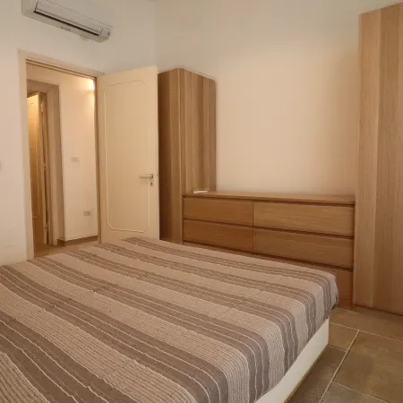 Casa Nausica — Elegant Apartment Facing the Aragonese Castle