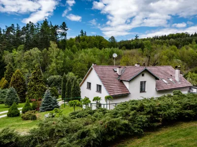 Malovidy Hotels near Zámek Rataje nad Sázavou