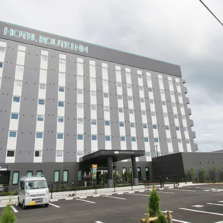Hotel Route-Inn Takamatsu Yashima Отели рядом с достопримечательностью «Выставочный центр Sun Messe Kagawa»