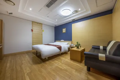 Joa Hotel Hotels near Ochang Lake Park