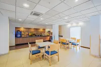 比亞埃爾莫薩城市快捷酒店 - 早餐