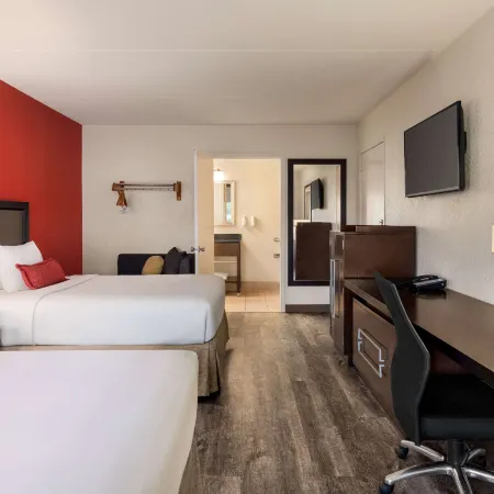 Ramada by Wyndham Albuquerque Airport