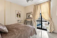 Beachside Puerto Banus Stunning Apartment 212