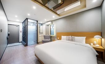 Pohang E&A Hotel