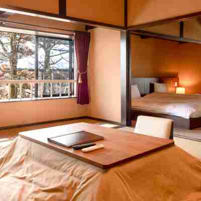 Matsuzakaya Honten Rooms