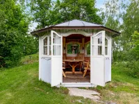 Hökagården - Bintang 2