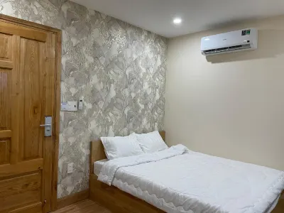 Ruby Hotel&Apartment Các khách sạn gần Đỉnh La Bàn - Núi Dinh