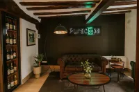 Puracepa - Urban Suites Hotels in Haro