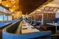 Hallmark Resort - Newport