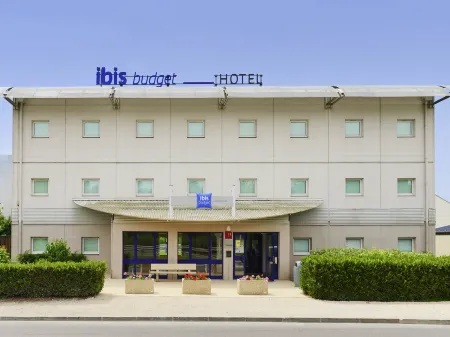 Ibis Budget Orléans Nord Saran