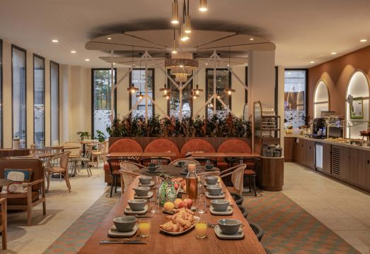 이비스 스타일스 세비야 산타 주스타