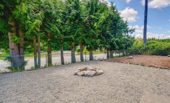 Olympic Peninsula Vacation Rental 1 Mi to Water