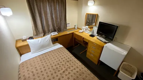 Sanuki Green Hotel Hotels in Ryugasaki