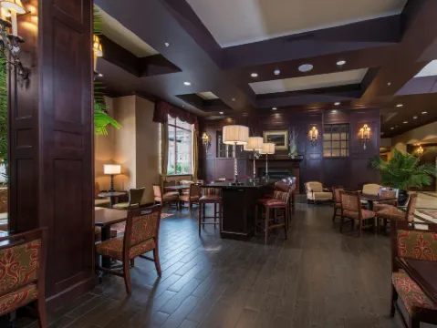 Hampton Inn & Suites Albany-Downtown