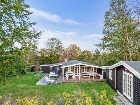 "Rami" - 2km from the Sea