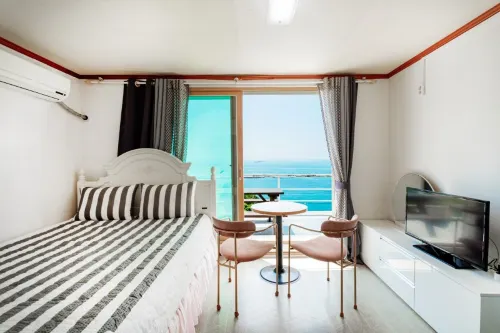 Namhae Seolleim Pension - Ocean View