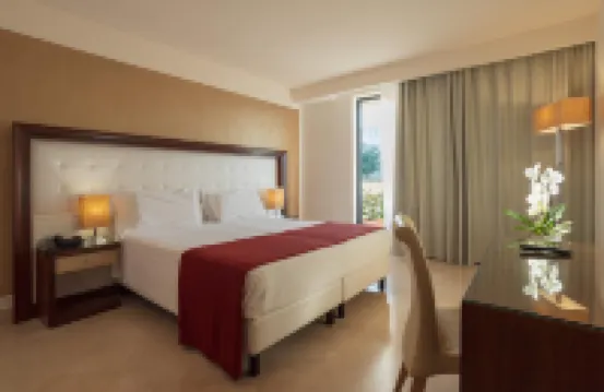 Vittoria Resort Pool & Spa