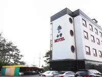 Taean Suryong Motel 泰安小电影院附近的飯店
