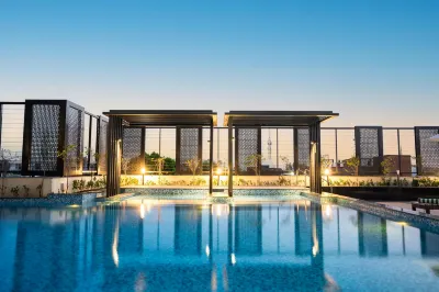 Holiday Inn Lucknow Airport Hotels near Shivam's Swadhyay Library