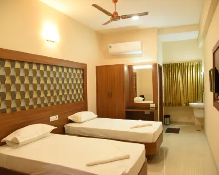 Hotel Gokul Grande Hotels in Erode
