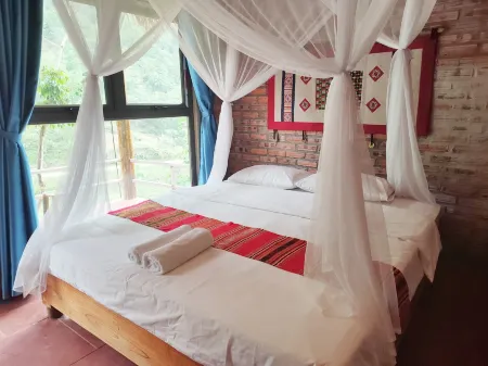 Pu Luong Riverside Lodge