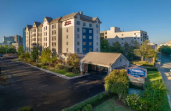 Hampton Inn & Suites Nashville-Vanderbilt-Elliston Place Hotels near Parthenon
