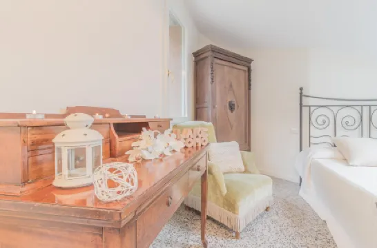 Varenna Garden Отели рядом с достопримечательностью «Villa Monastero»