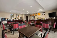 Comfort Inn & Suites Airport Convention Center - breakfast