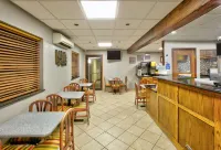 Super 8 by Wyndham Amarillo East