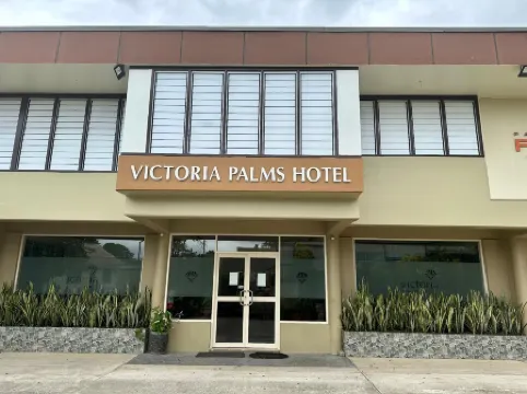 Victoria Palms Hotel