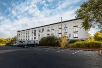 Wingate by Wyndham Charlotte Speedway/Concord - Bãi đậu xe