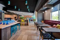 Tru by Hilton Auburn - 3-Star