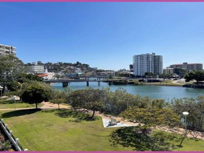 bdr Stadium views - modern riverside apt