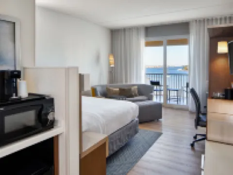 Courtyard St. Petersburg Clearwater/Madeira Beach Hotels in Madeira Beach