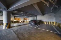 Yeongdeok E (e Motel) - parking