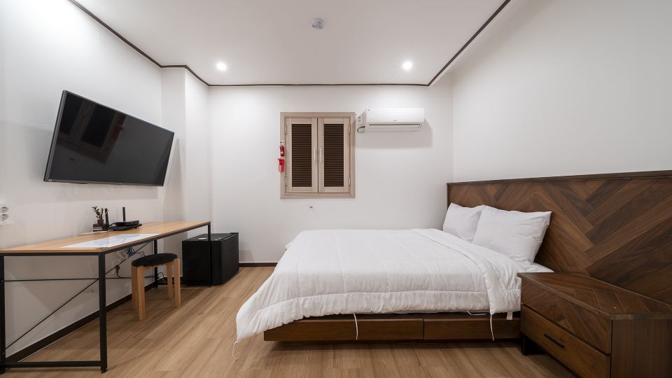 Ansan Hotel Jeong