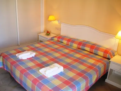 Islantur Las Américas Hôtels à proximité de : Isla Canela -