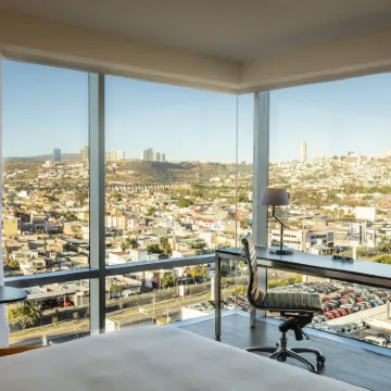 Fiesta Inn Express Queretaro Constituyentes Hotels near Urban Arcos