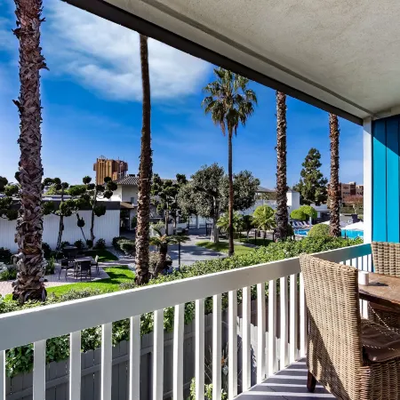Anaheim Hotel