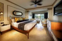 Grand Palladium Lady Hamilton Resort & Spa - All Inclusive