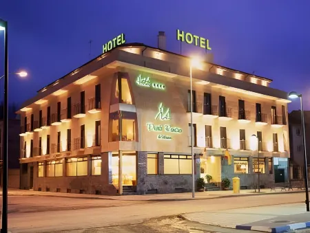 Hotel Ele Puente Romano de Salamanca Отели в г. Кампо де Саламанка