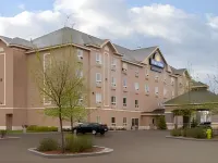 Days Inn by Wyndham Red Deer