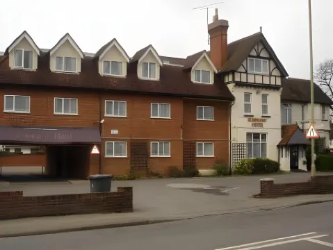 Elmhurst Hotel