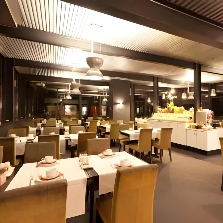Ghent River Hotel Отели рядом с достопримечательностью «Кафедральный собор Святого Баво»